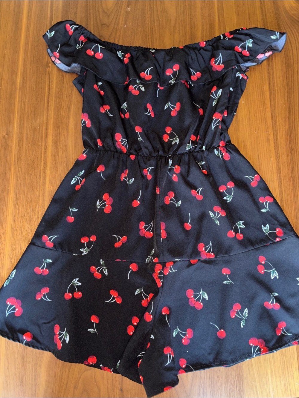 URBANIC CHERRY RUFFLE  ROMPER - Picture 4 of 5